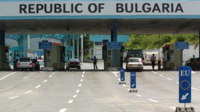 Македонските државјани ќе можат да влезат во Бугарија со ковид-сертификат или негативен ПЦР тест