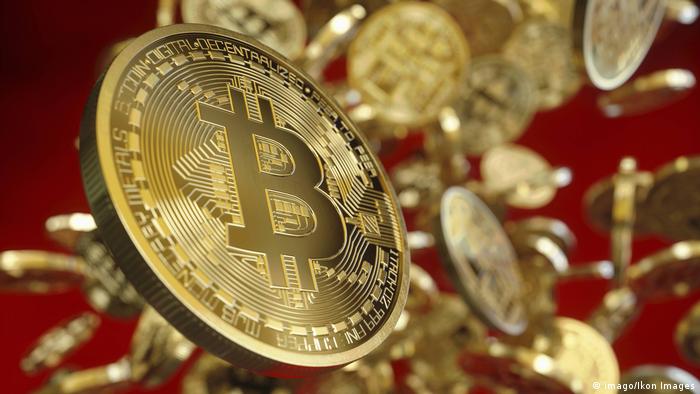Над 100 милијарди долари влегоа на крипто-пазарот – Bitcoin повторно чини над 40.000 долари