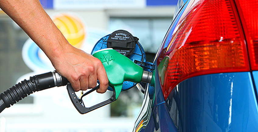 Хрватска ги замрзна цените на горивата