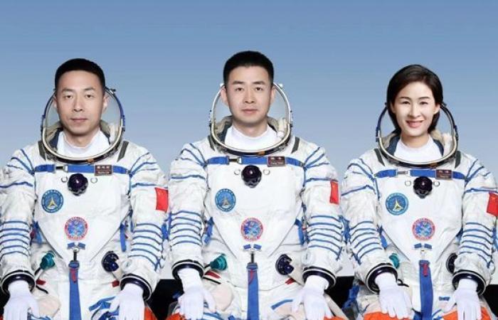 Кина испрати тројца астронаути во вселената (видео)