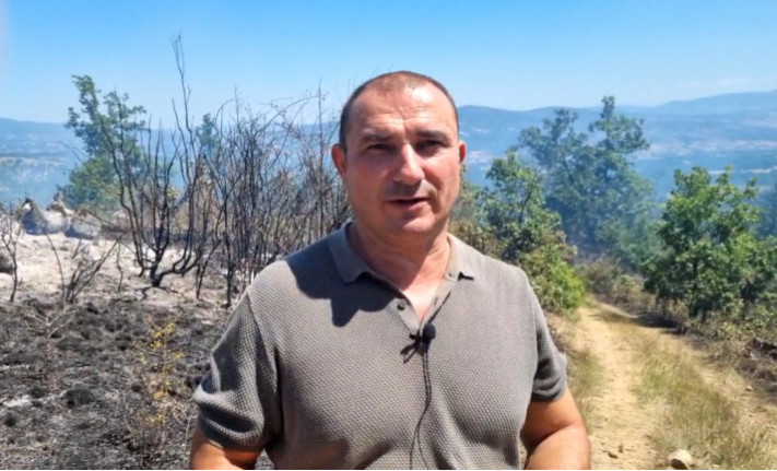 Ангелов: Најсериозен е пожарот на Криволак го гаснат два хеликоптера армиски и полициски