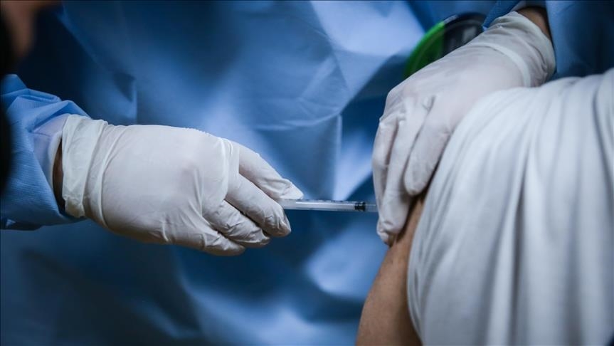 ЕУ планира да одобри комбинирани вакцини против коронавирусот