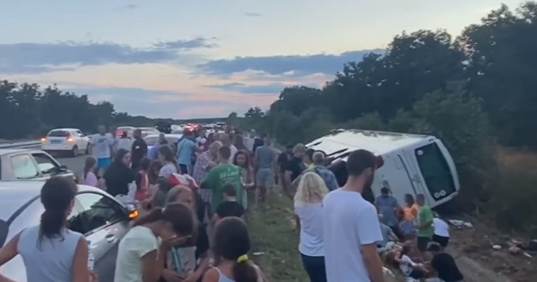 Се истражуваат можните причините за несреќата со српскиот автобус во Бугарија