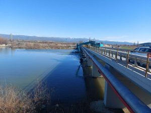 Остранета опасноста по мостот на Вардар и локално поплавување во Неготинско