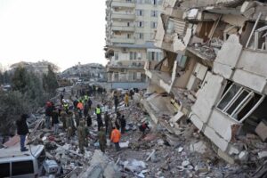 Бројот на жртви од земјотресот во Турција се зголеми на 48.448, откриено колку од нив се странци
