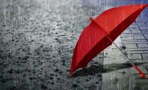 Не излегувајте без чадор: Попладне ќе има краткотрајно невреме со ветер и град