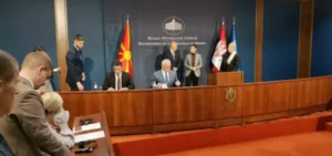 Македонија и Србија потпишаа Меморандум за соработка за брза пруга од Ниш до Скопје