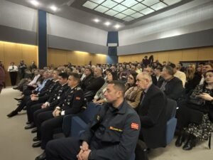 eda09c3b-caf0-430f-af4f-9d7d4df1fd06