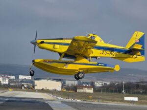 Тренажни летови на трите противпожарни „Ер Трактор“ авиони ертрактори 2