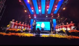 Дума.мк во Игало, Црна Гора: Мимози, мажуретки, огномет и концерти на „Фестивалот на мимози“ (видео и фото) katic-1-mimoza-1-1068×622