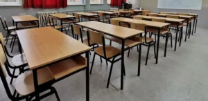 Нова учебна година со уште помал број на првачиња, ќе се намалуваат паралелките училница-празна-велес-1.jpg